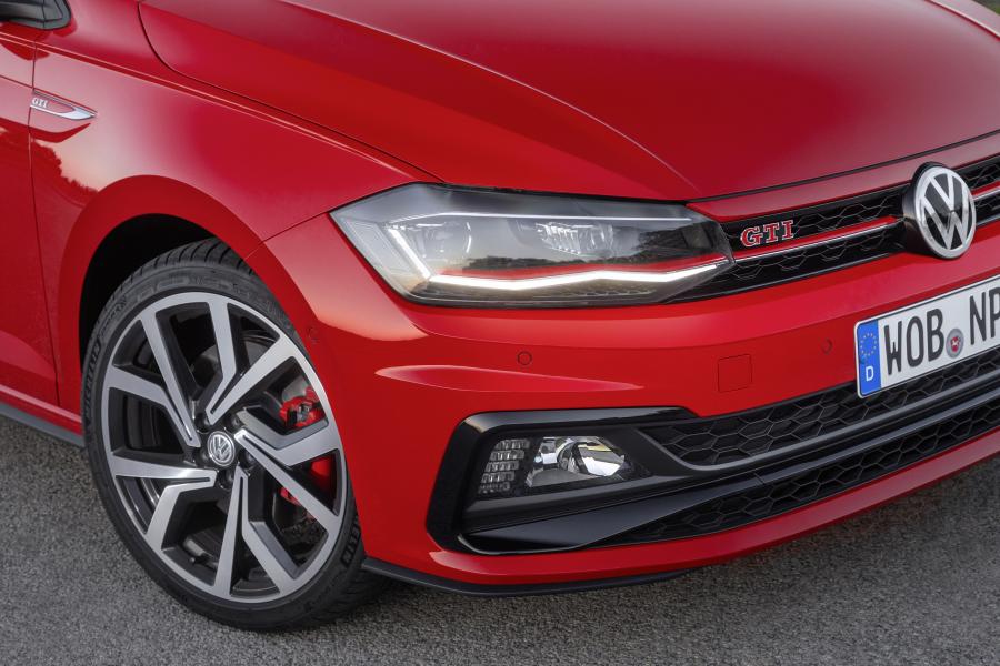 Детали экстерьера Volkswagen Polo GTI 2017 года  (WW) (фото 25 из 46)